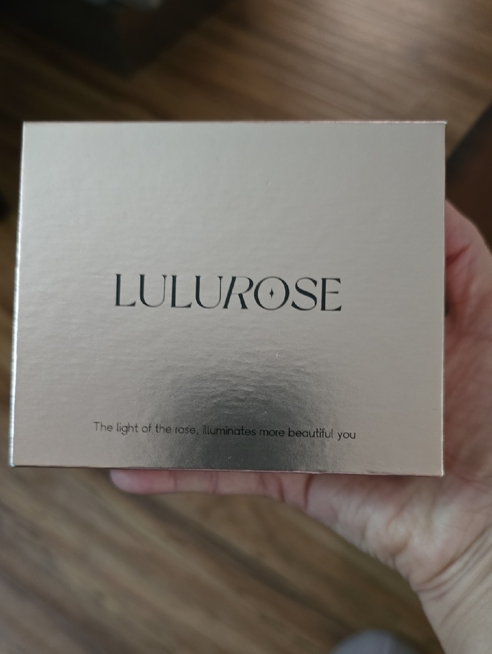 LULUROSE Compact Facial Beauty Device in Metallic Gold